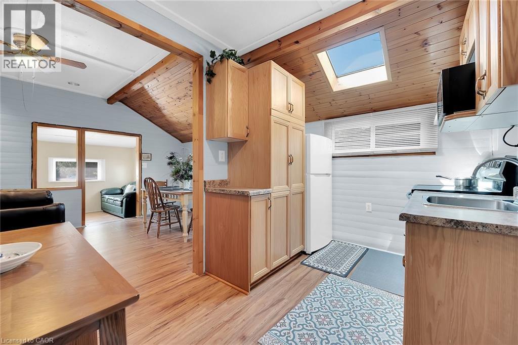 ktichen with skylight newer fridge and stove 2023 - 17 Maple Lane, Rainham, ON - Indoor