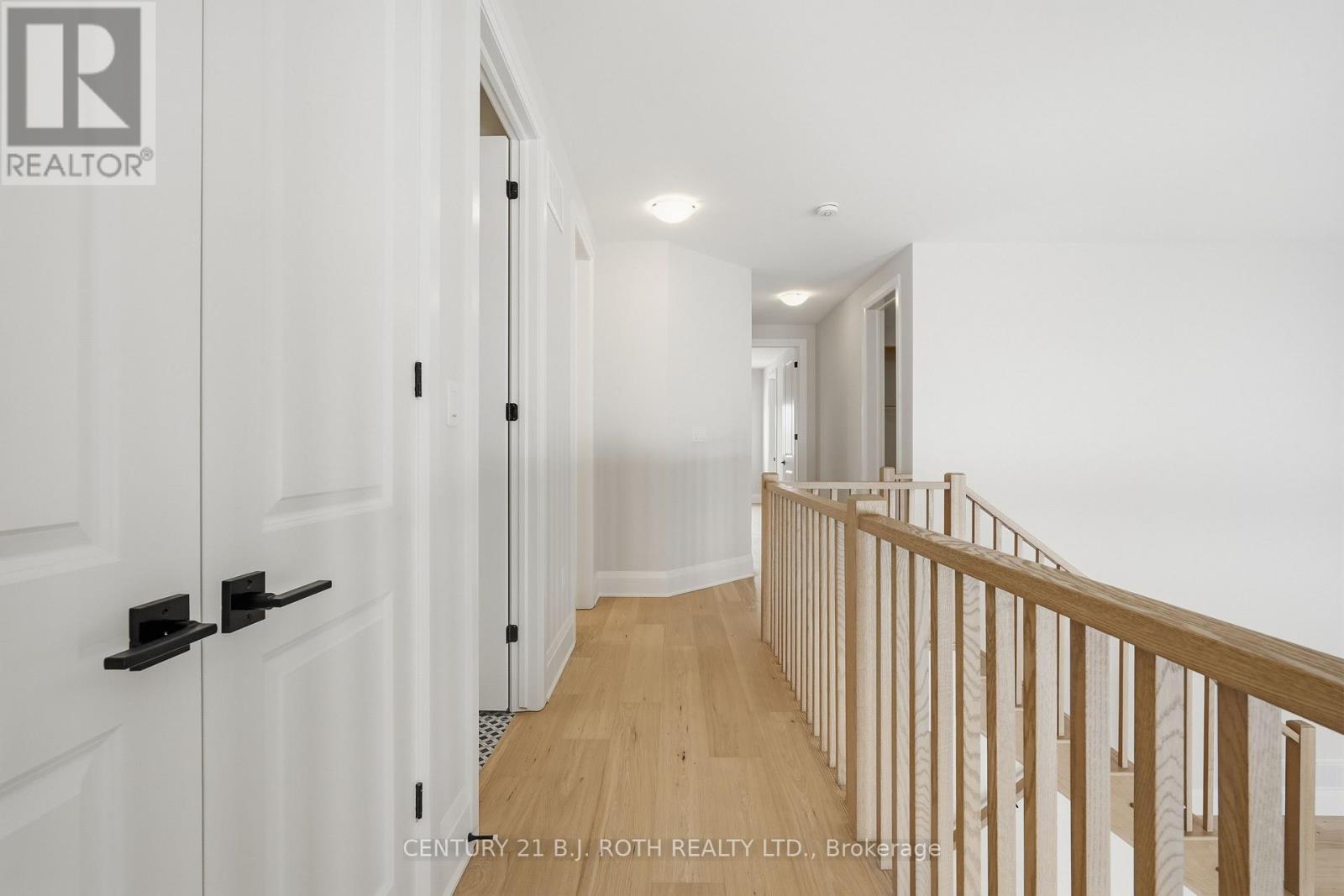 395 Reid Drive, Barrie, ON - Indoor Photo Showing Other Room