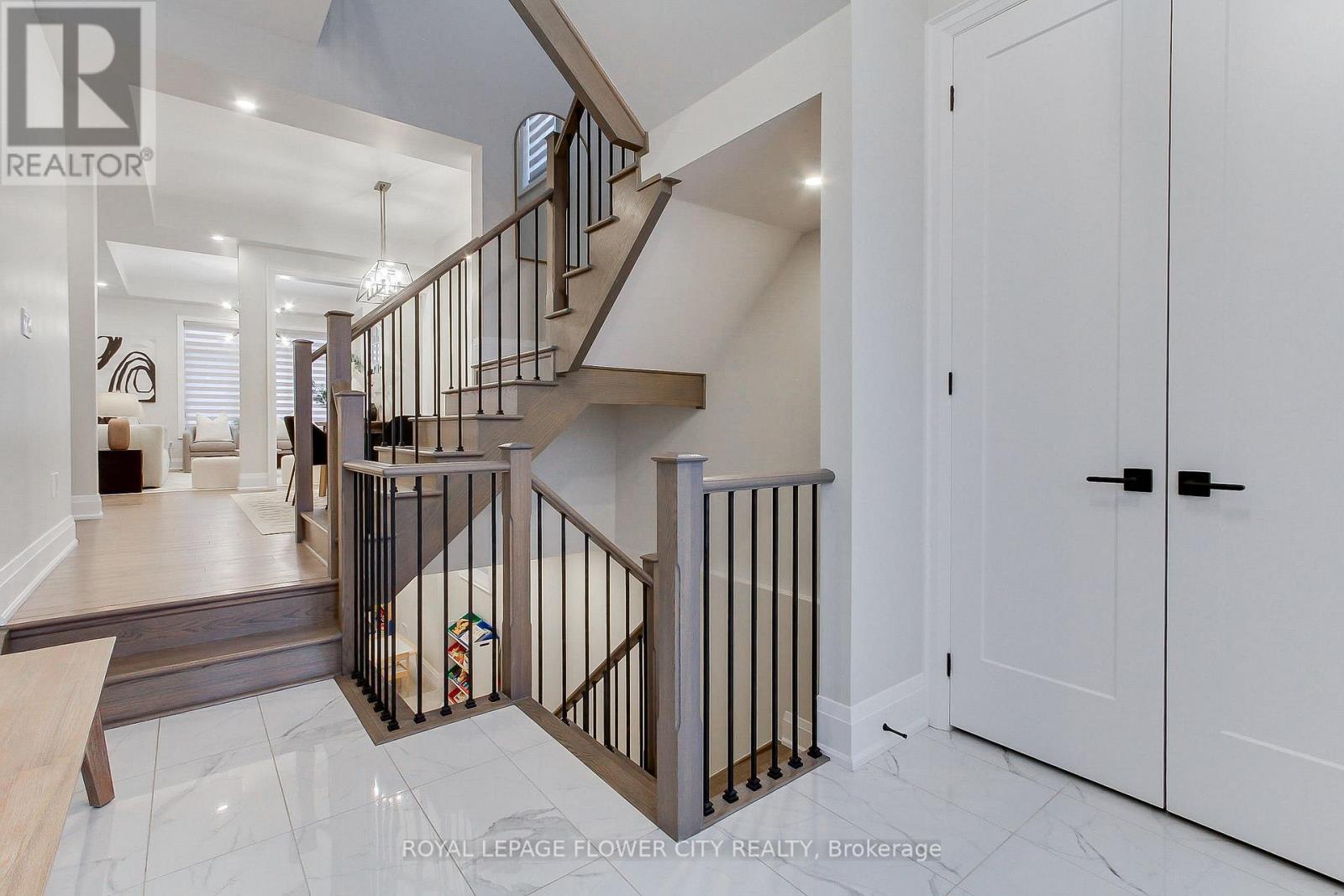 3379 Post Road, Oakville, ON - Indoor Photo Showing Other Room