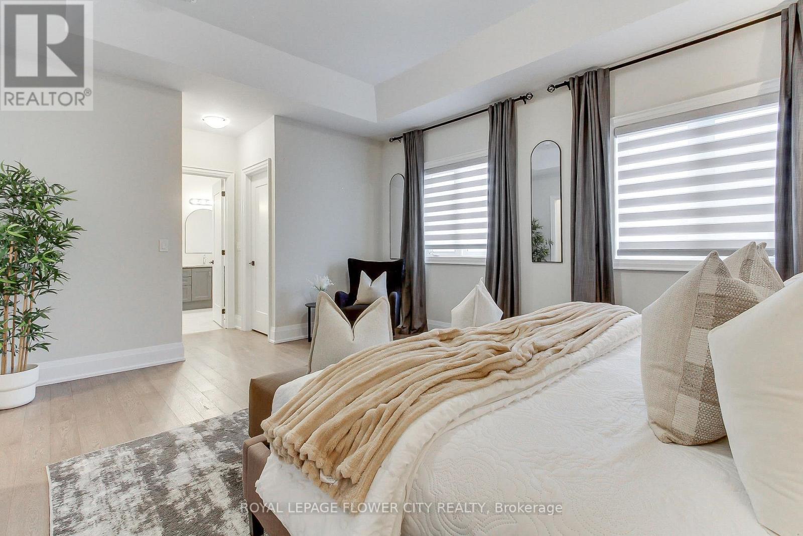 3379 Post Road, Oakville, ON - Indoor Photo Showing Bedroom