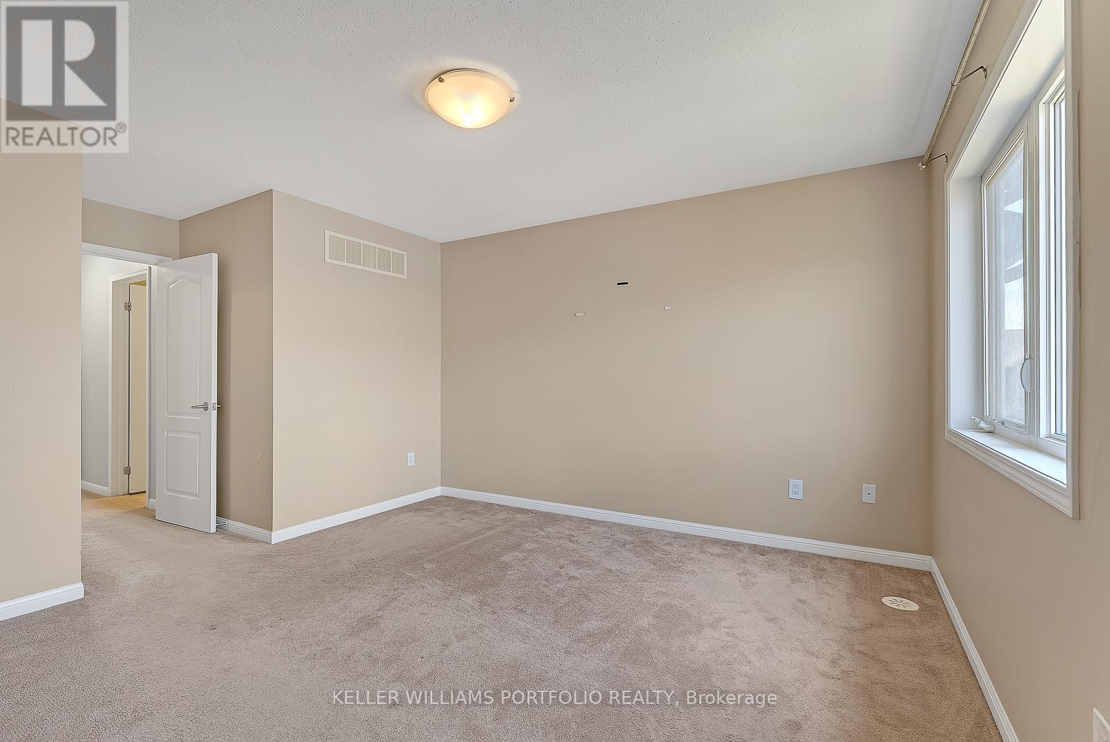 32 Affleck Road, Brampton, ON - Indoor Photo Showing Other Room