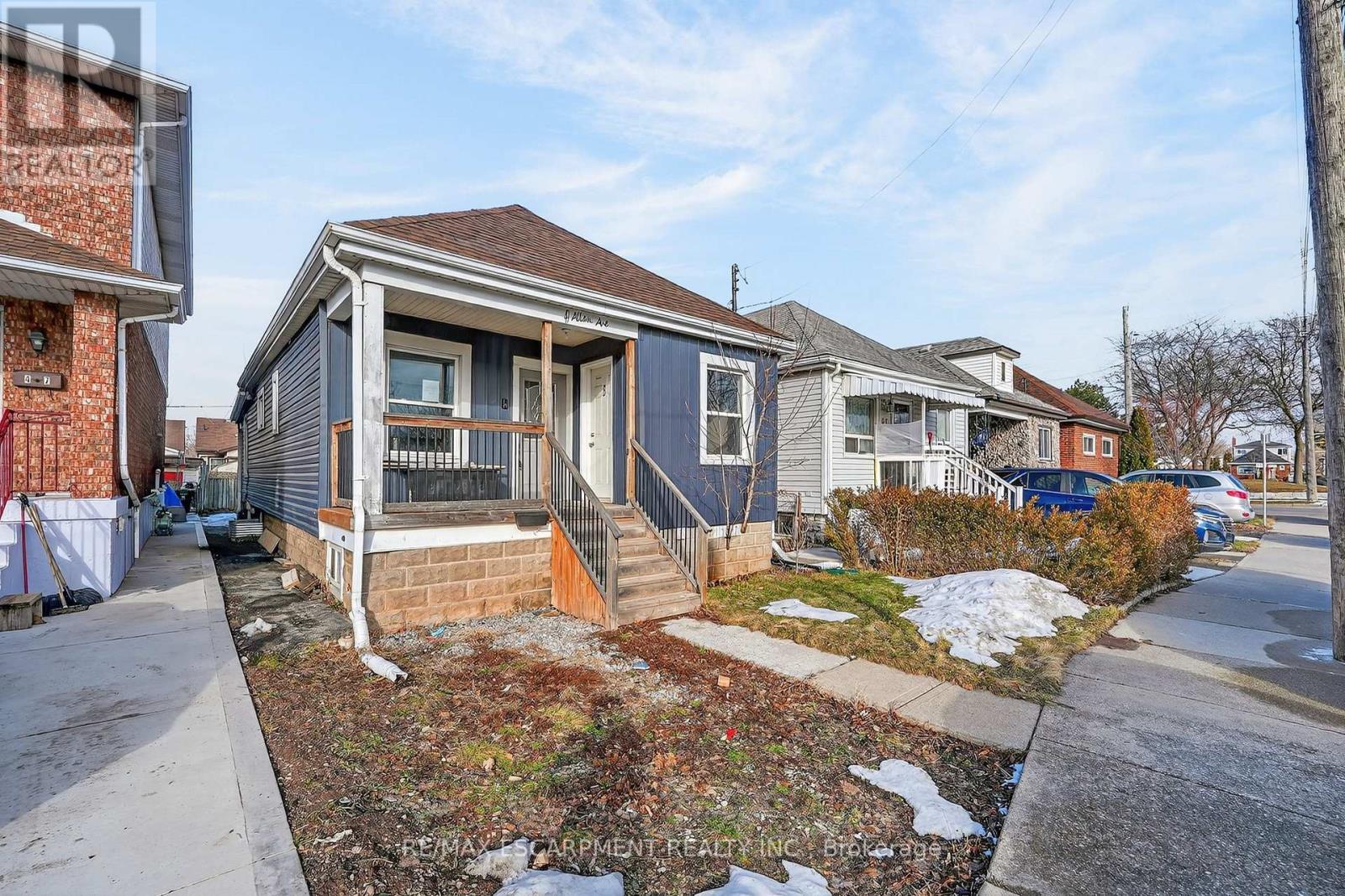 49 Allan Avenue, Hamilton, ON - Outdoor