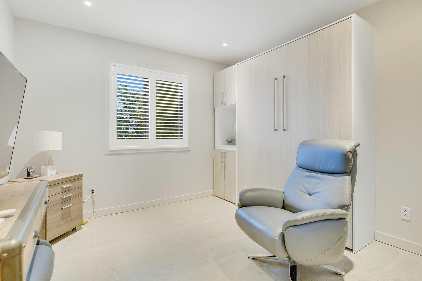 Chambre à coucher - 2207 Ch. Du Golf, Sainte-Lucie-Des-Laurentides, QC - Indoor