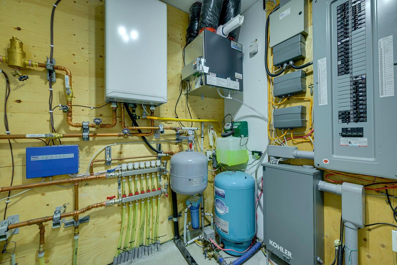 Autre - 2207 Ch. Du Golf, Sainte-Lucie-Des-Laurentides, QC - Indoor Photo Showing Basement