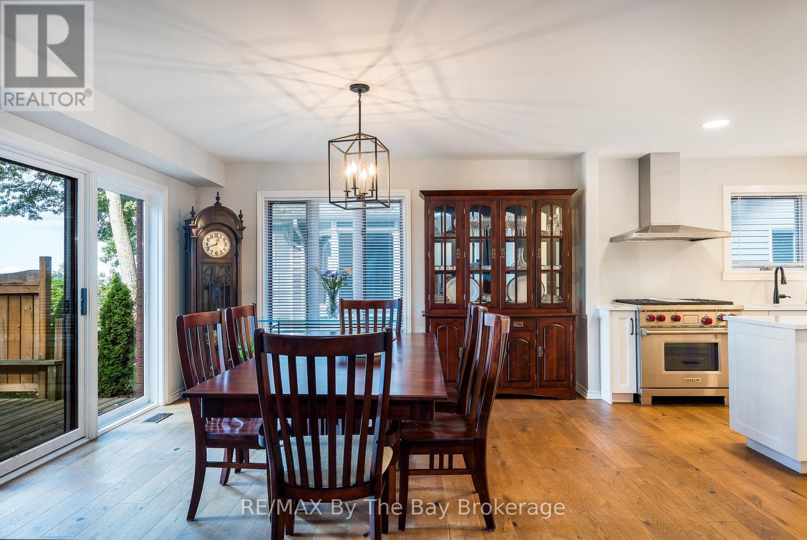 38 Willow Drive, Tiny, ON - Indoor Photo Showing Other Room