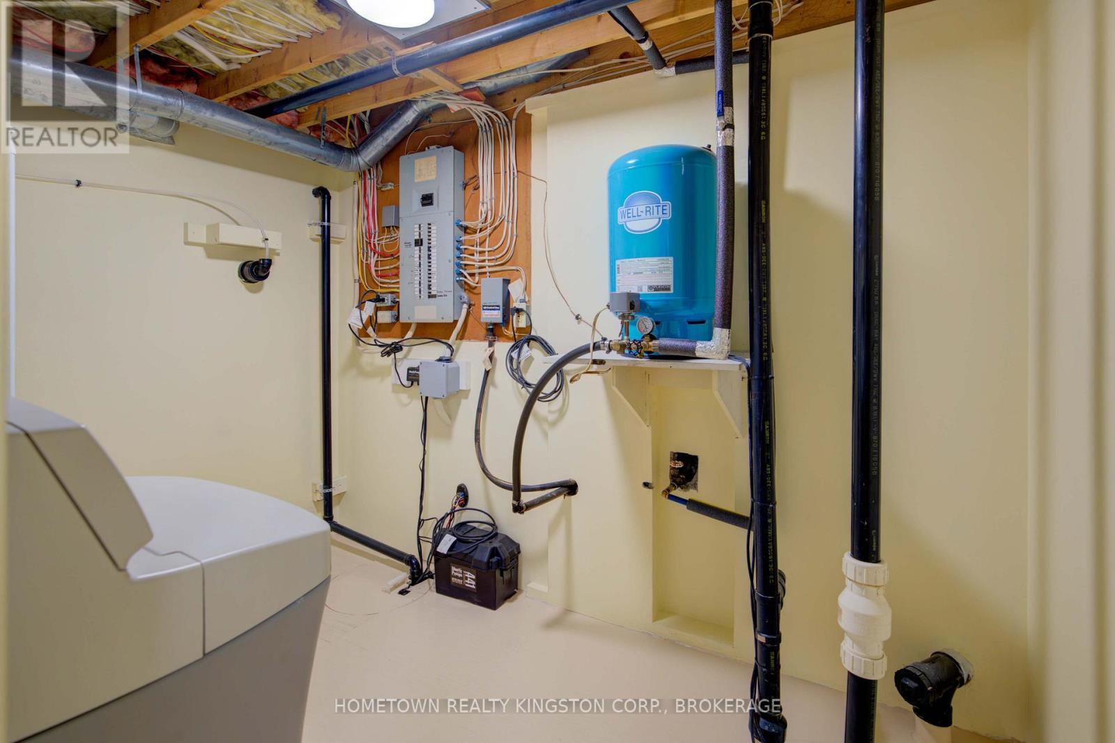 199 Kelly'S Road, Rideau Lakes, ON - Indoor Photo Showing Basement