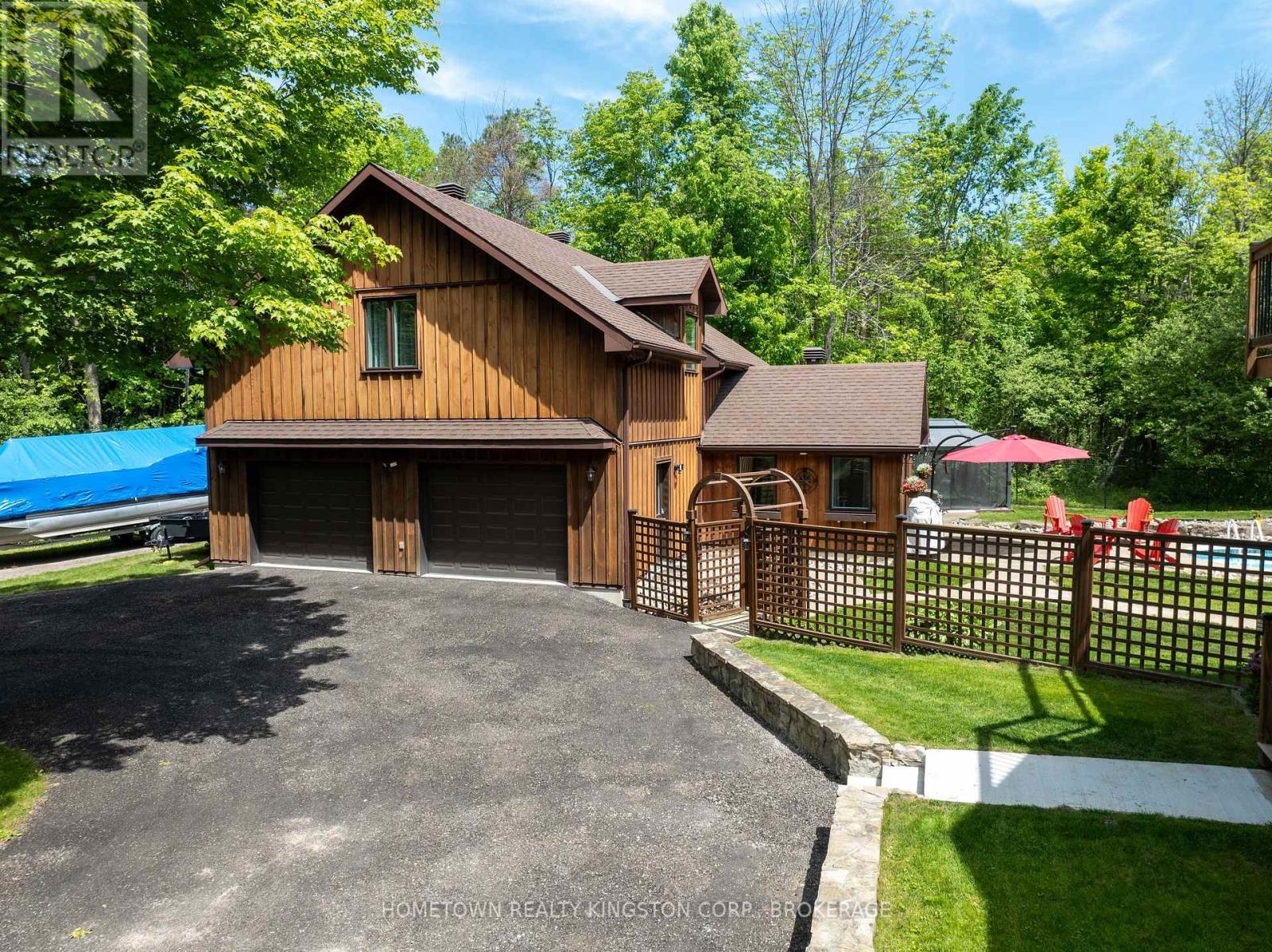 199 Kelly'S Road, Rideau Lakes, ON - Outdoor With Deck Patio Veranda