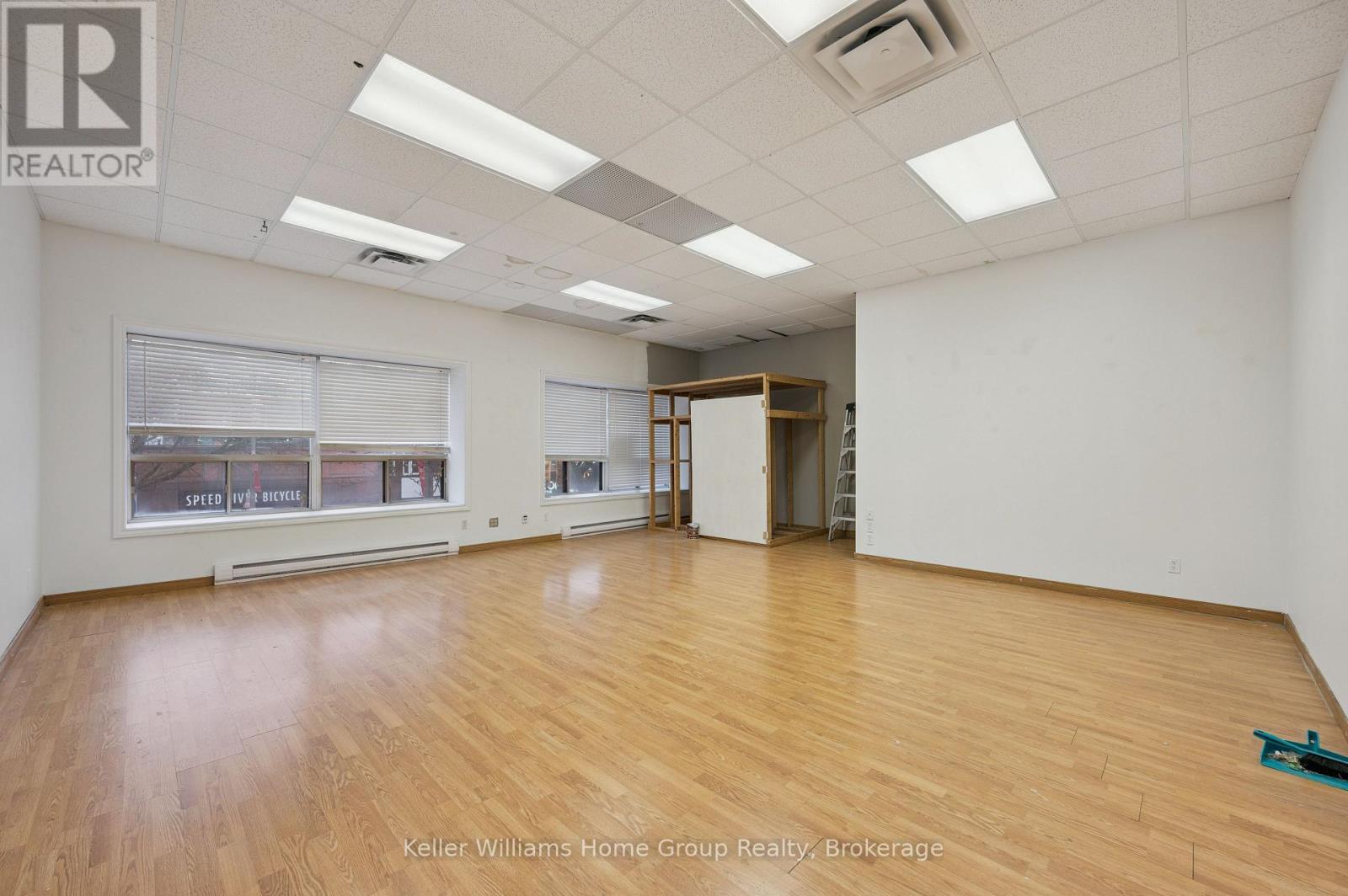 101-103 Wyndham Street N, Guelph (Downtown), ON