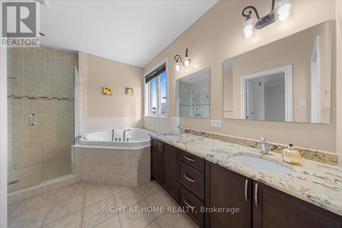 6833 Suncrest Drive, Ottawa, ON - Indoor Photo Showing Bathroom