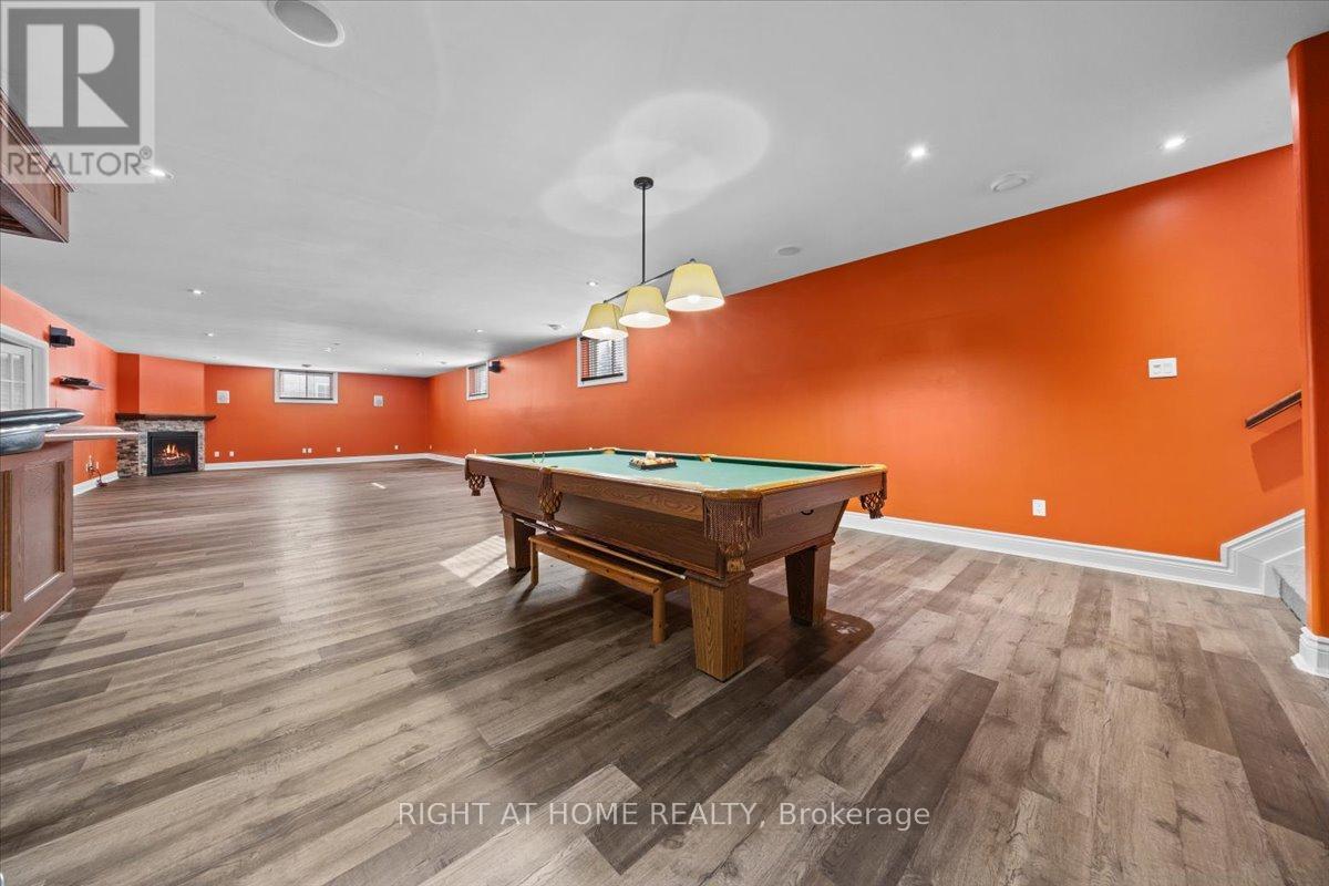 6833 Suncrest Drive, Ottawa, ON - Indoor Photo Showing Other Room