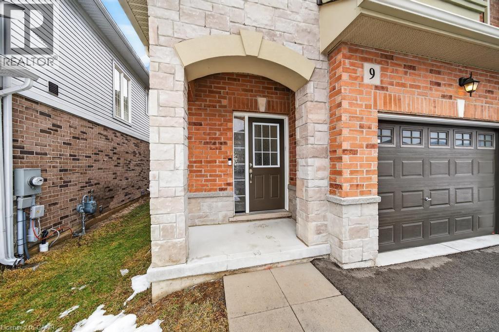 9 Starling Drive, Hamilton, ON - Outdoor With Exterior