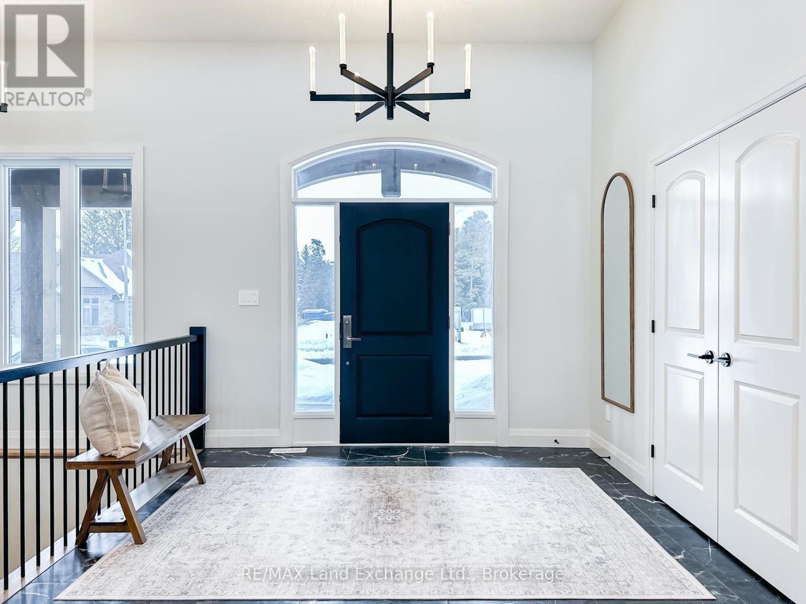 920 Bogdanovic Way, Huron-Kinloss, ON - Indoor Photo Showing Other Room