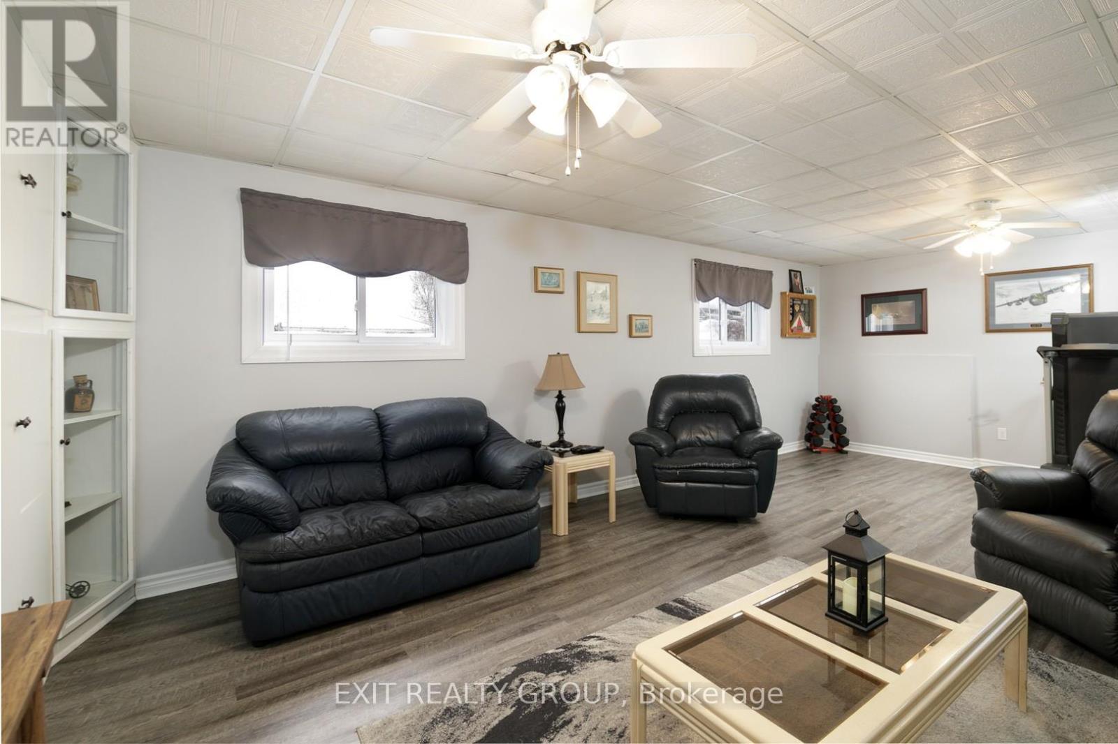 18 Tanner Drive, Stirling-Rawdon (Stirling Ward), ON - Indoor