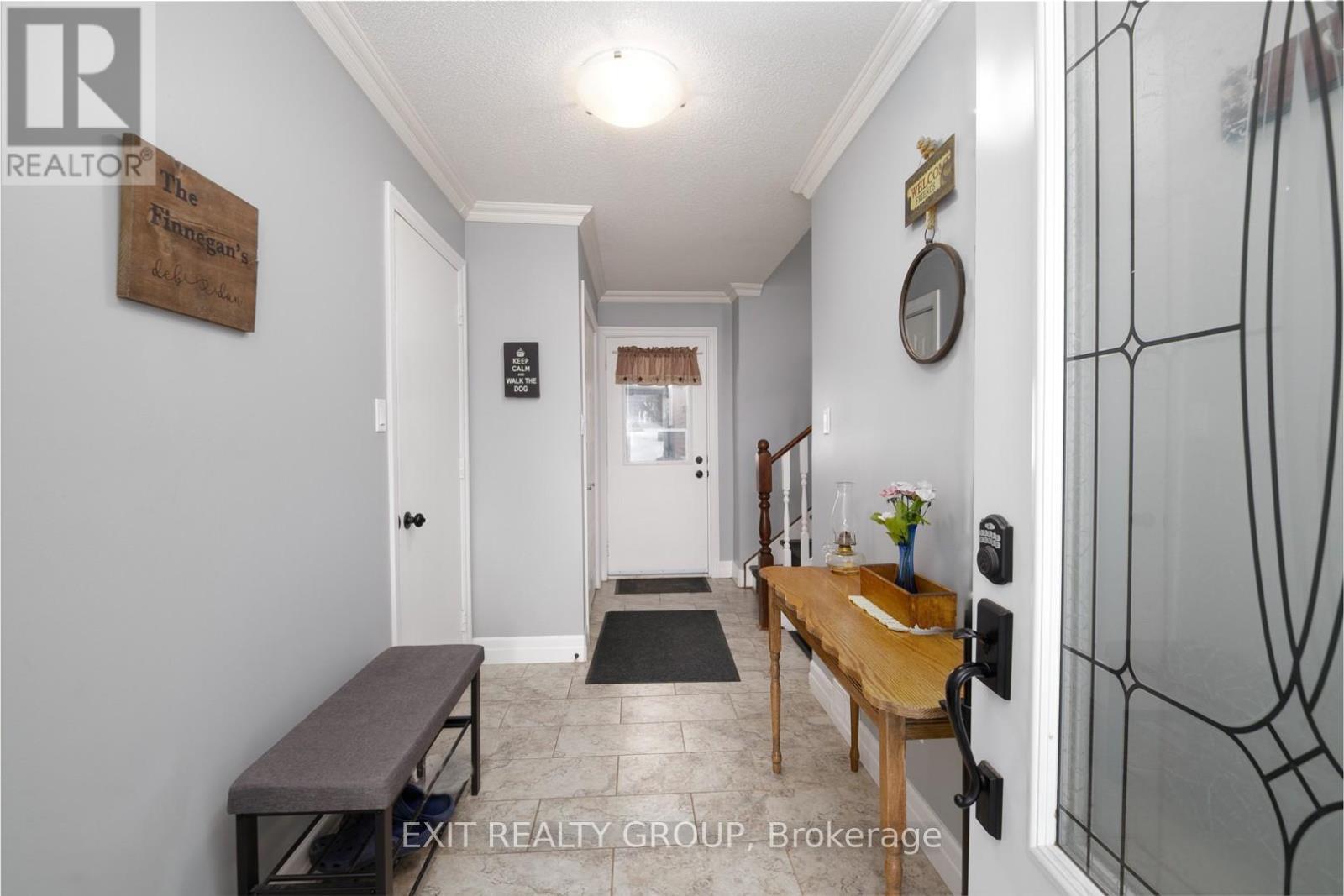 18 Tanner Drive, Stirling-Rawdon (Stirling Ward), ON - Indoor Photo Showing Other Room