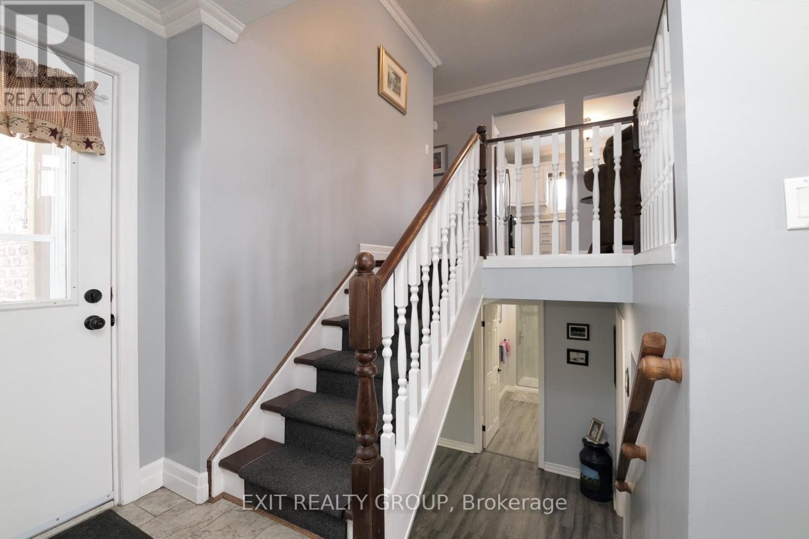 18 Tanner Drive, Stirling-Rawdon (Stirling Ward), ON - Indoor Photo Showing Other Room