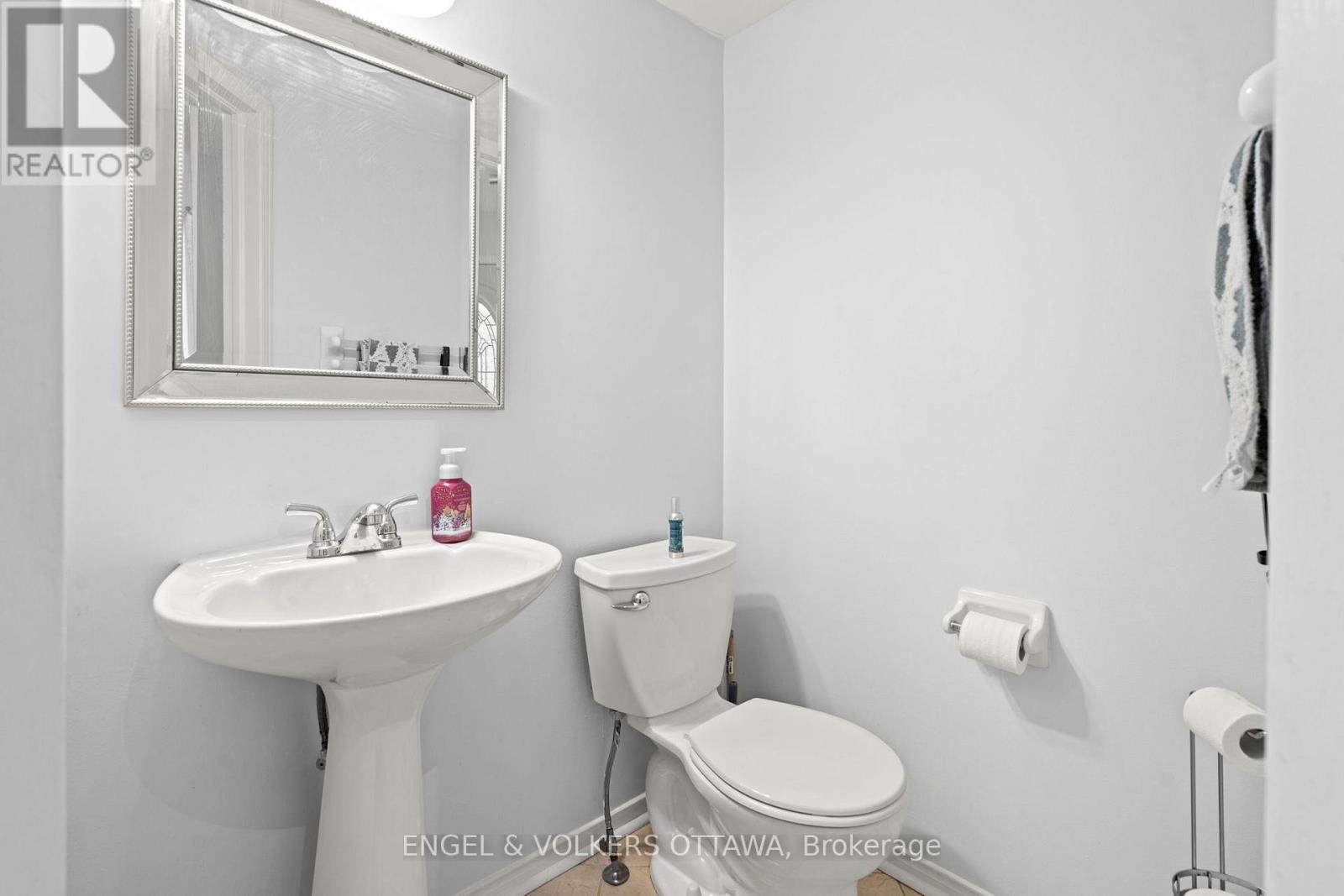 783 Nesting Way, Ottawa, ON - Indoor Photo Showing Bathroom