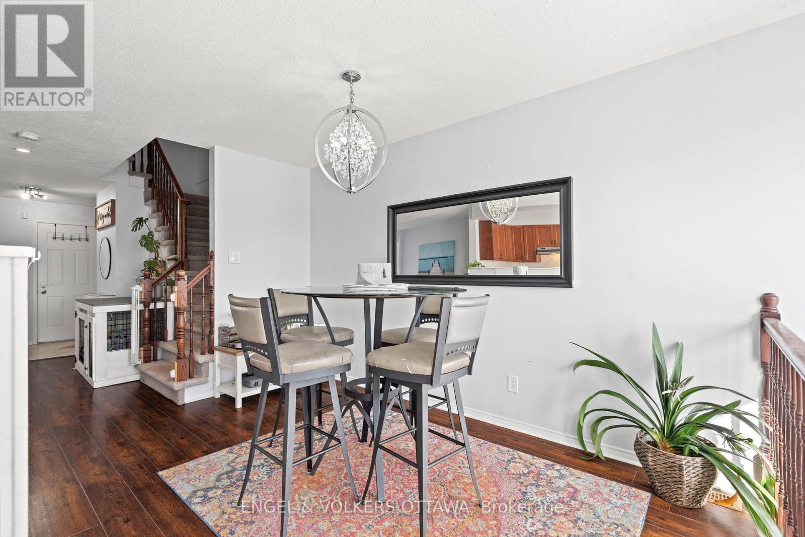 783 Nesting Way, Ottawa, ON - Indoor Photo Showing Dining Room