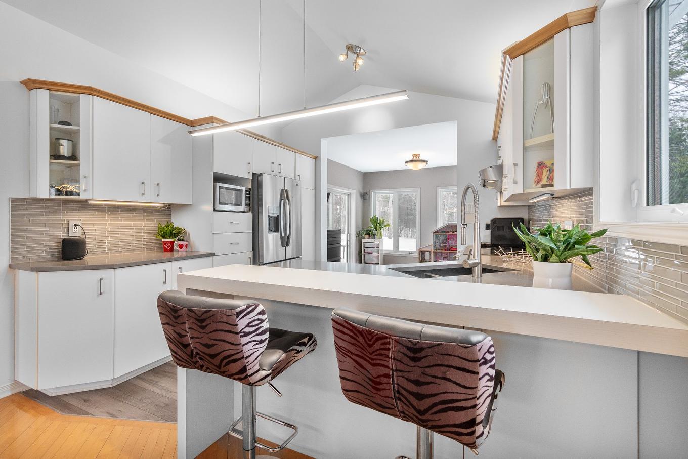 Kitchen - 390 Rue Du Val-Des-Arbres, Sherbrooke (Brompton/Rock Forest/Saint-Élie/Deauville), QC - Indoor Photo Showing Kitchen