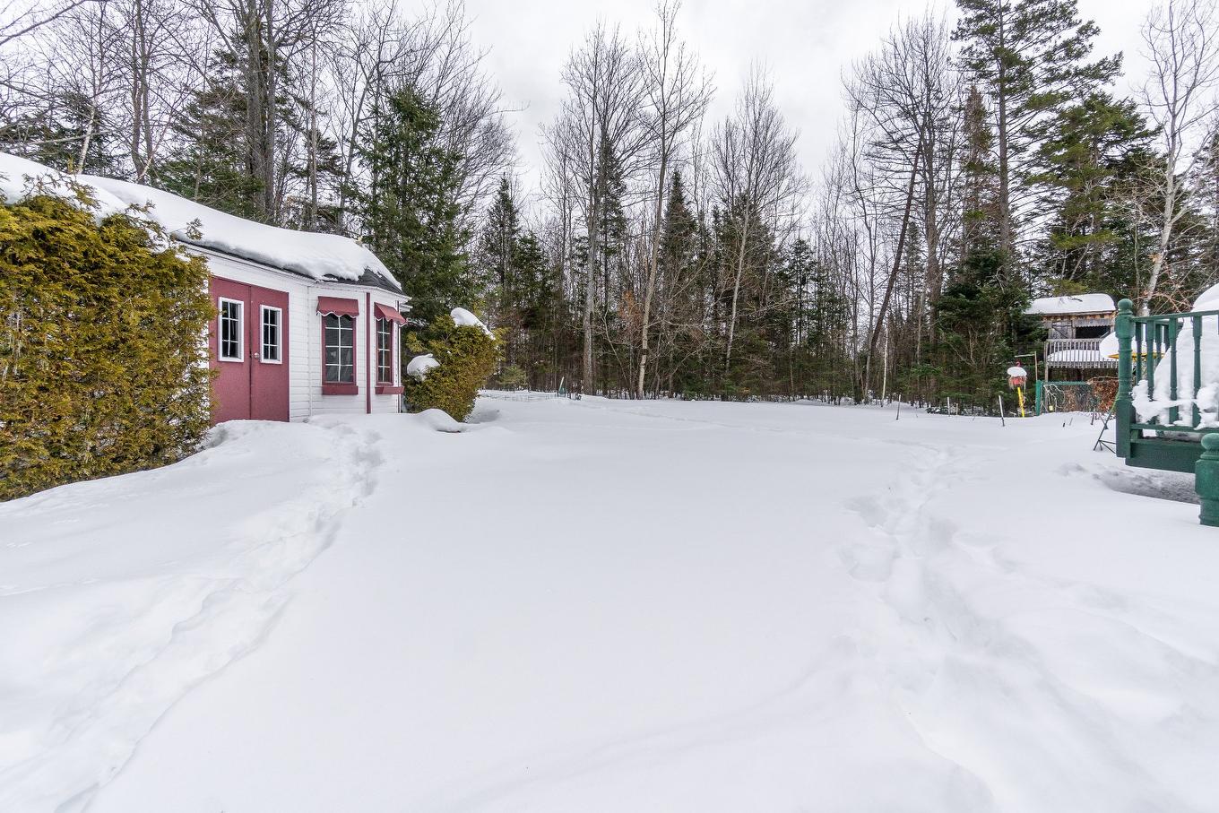 Backyard - 390 Rue Du Val-Des-Arbres, Sherbrooke (Brompton/Rock Forest/Saint-Élie/Deauville), QC - Outdoor