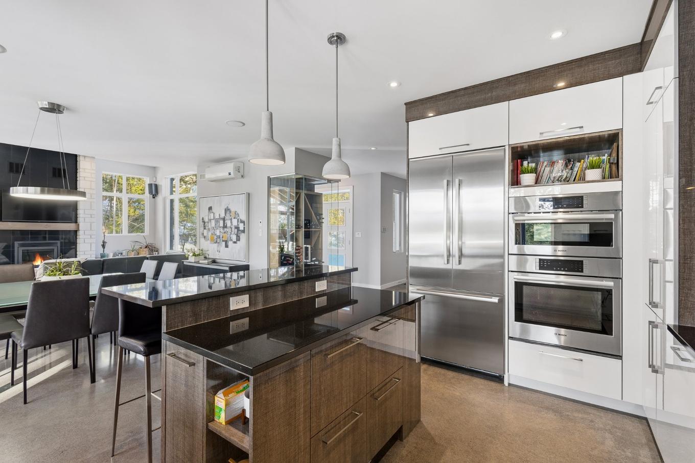 Cuisine - 220 Rue De L'Archipel, Saint-Denis-De-Brompton, QC - Indoor Photo Showing Kitchen With Upgraded Kitchen