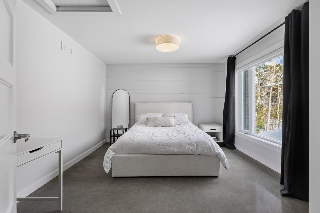 Chambre à coucher - 220 Rue De L'Archipel, Saint-Denis-De-Brompton, QC - Indoor Photo Showing Bedroom