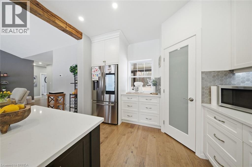 1201 Middleton-North Walsingham Townline, Delhi, ON - Indoor Photo Showing Kitchen