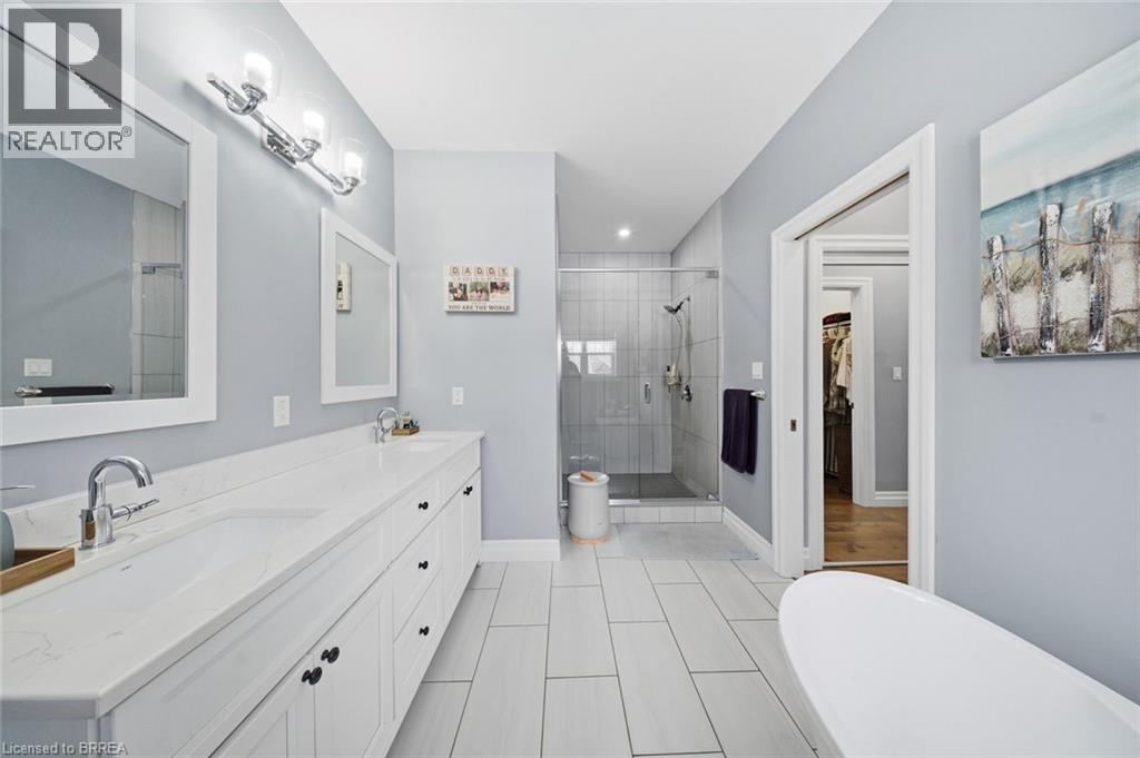 1201 Middleton-North Walsingham Townline, Delhi, ON - Indoor Photo Showing Bathroom