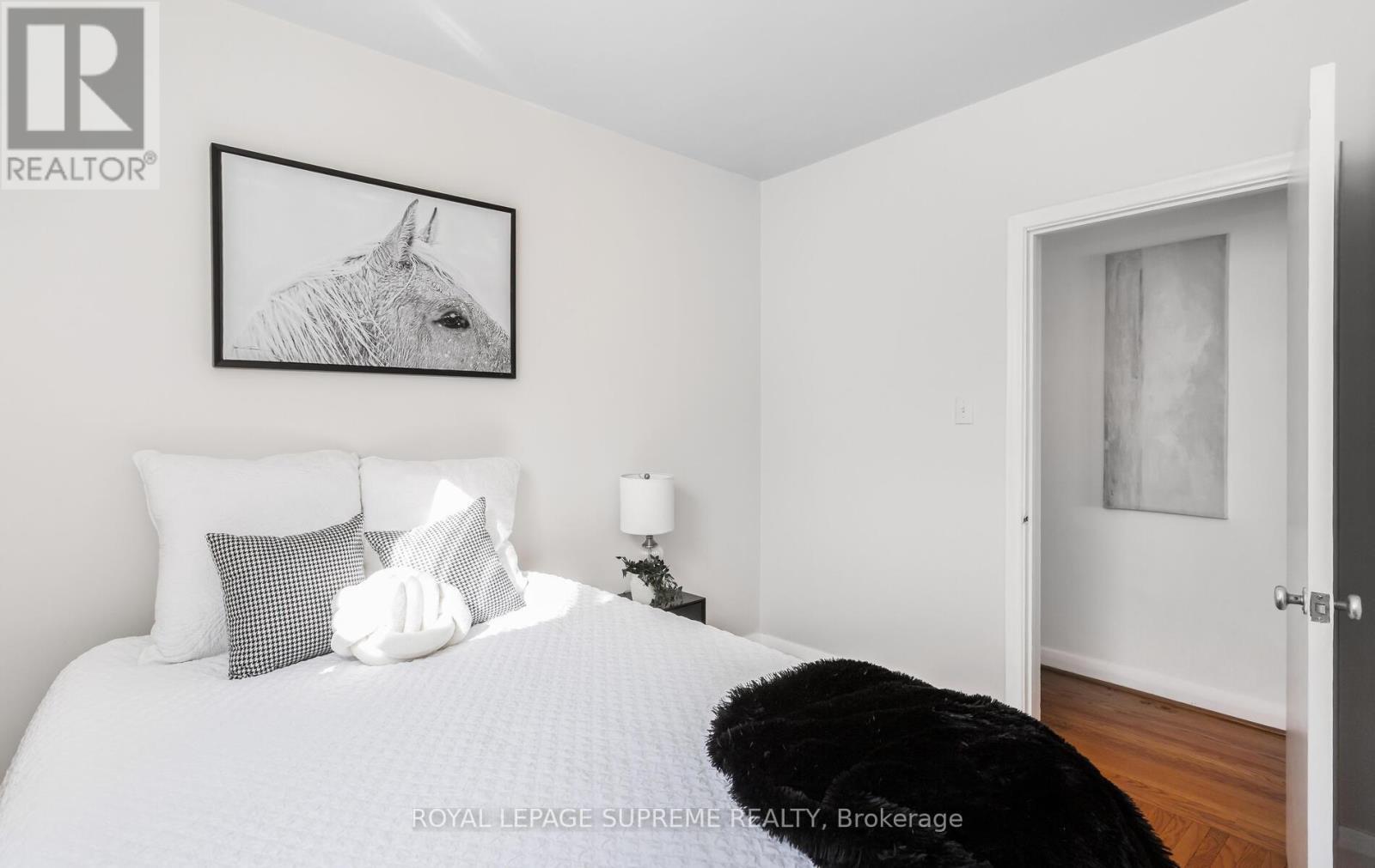 14 East Drive, Toronto, ON - Indoor Photo Showing Bedroom