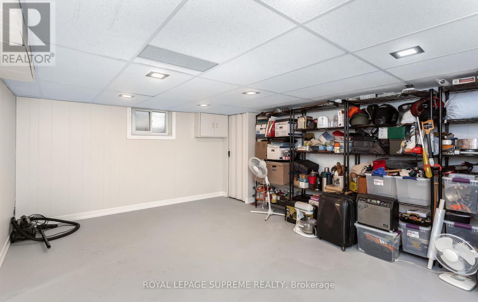 14 East Drive, Toronto, ON - Indoor