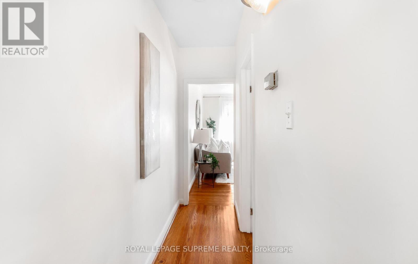 14 East Drive, Toronto, ON - Indoor Photo Showing Other Room