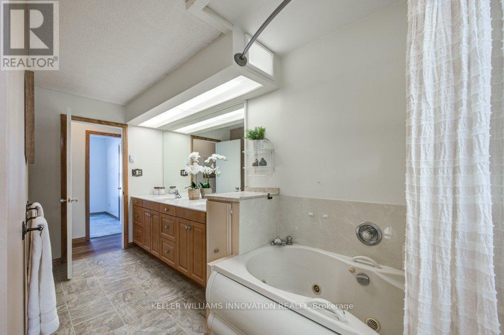 6691 Perth Line 44, West Perth, ON - Indoor Photo Showing Bathroom