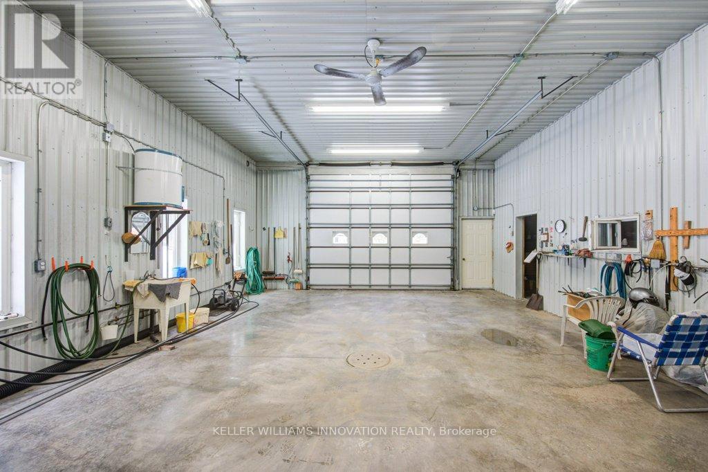 6691 Perth Line 44, West Perth, ON - Indoor Photo Showing Garage