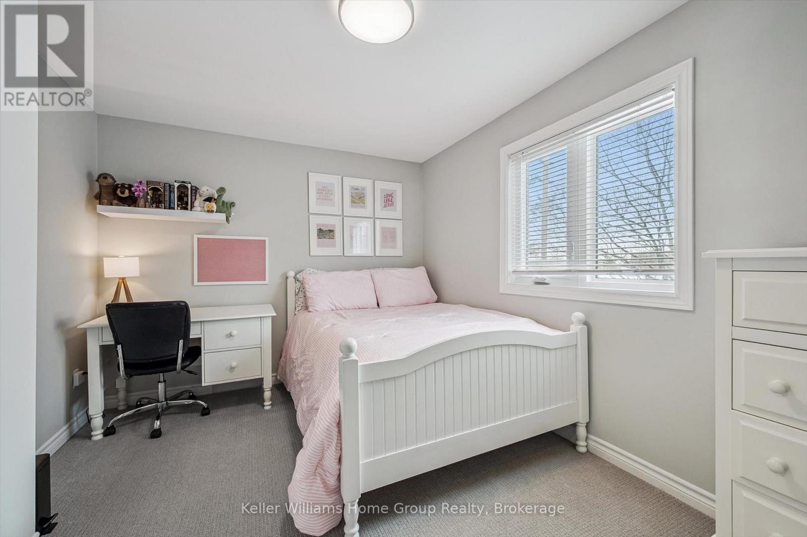 126 Municipal Street, Guelph (Dovercliffe Park/Old University), ON - Indoor Photo Showing Bedroom
