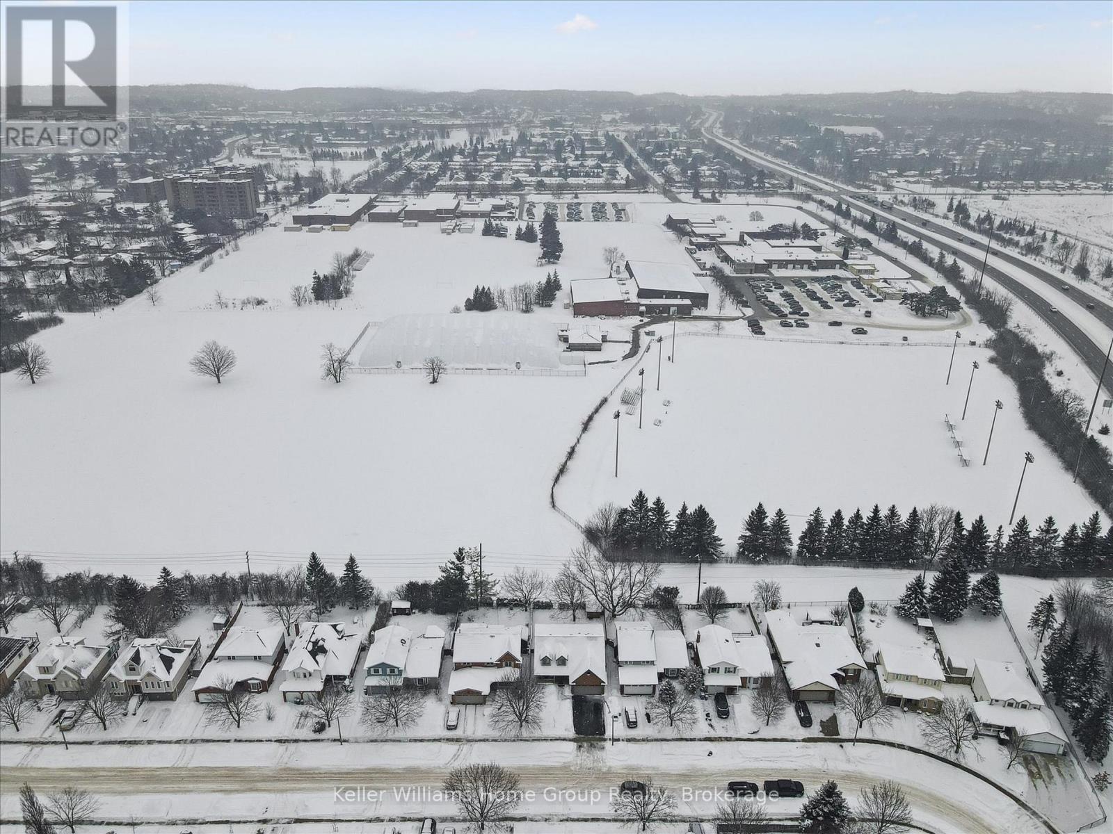 126 Municipal Street, Guelph (Dovercliffe Park/Old University), ON - Outdoor With View