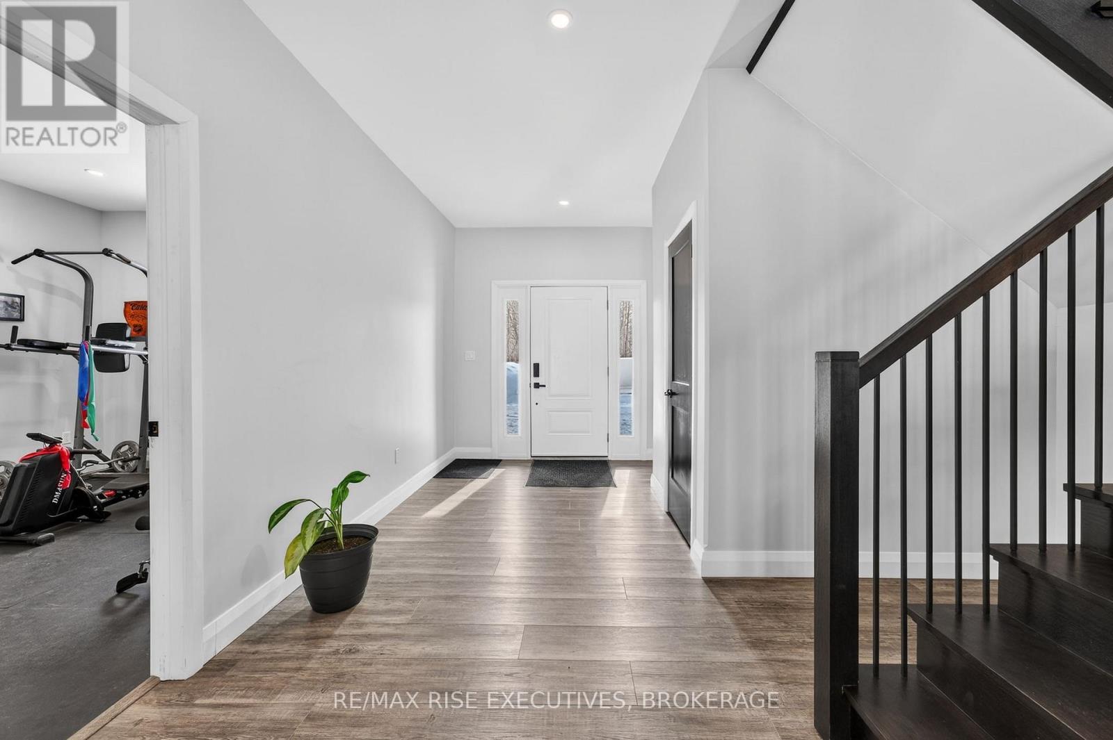 1580B Wagerville Road, Frontenac (Frontenac Centre), ON - Indoor Photo Showing Other Room