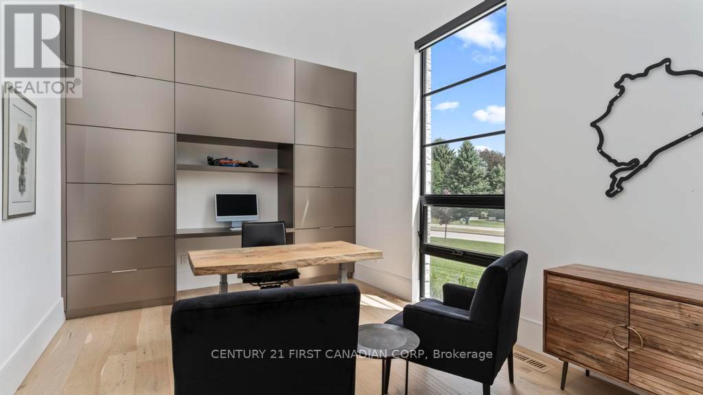 3819 Deer Trail, London South (South V), ON - Indoor Photo Showing Office