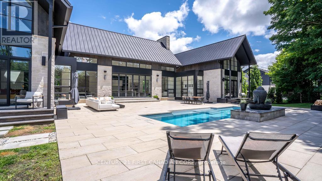 3819 Deer Trail, London South (South V), ON - Outdoor With In Ground Pool With Deck Patio Veranda