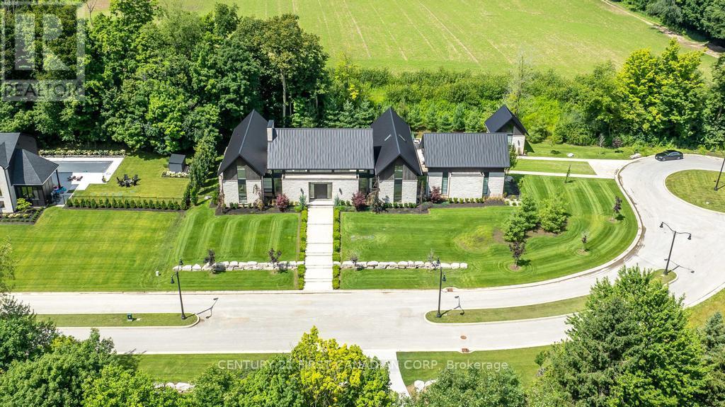 3819 Deer Trail, London South (South V), ON - Outdoor