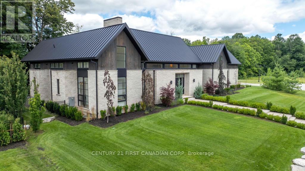 3819 Deer Trail, London South (South V), ON - Outdoor