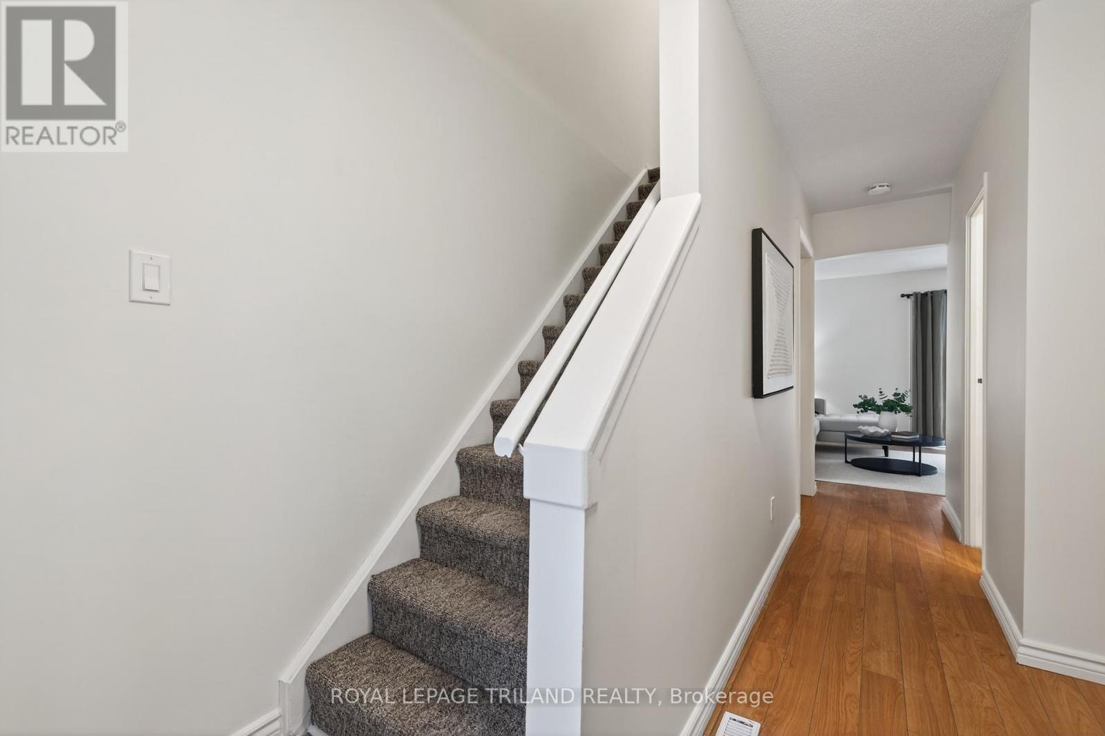 29 - 470 Second Street, London East (East H), ON - Indoor Photo Showing Other Room