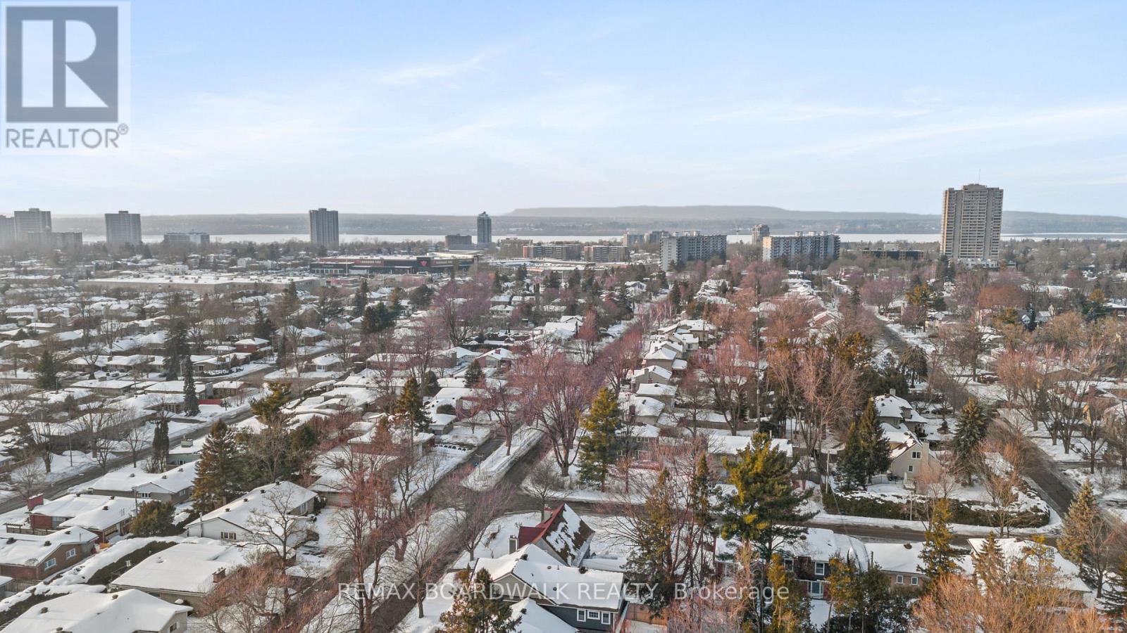 961 Kingsmere Avenue, Ottawa, ON - Outdoor With View