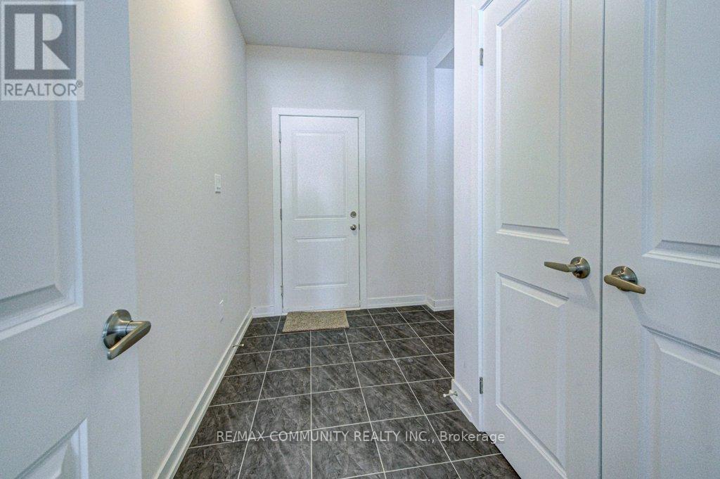 55 Tulip Crescent, Norfolk, ON - Indoor Photo Showing Other Room