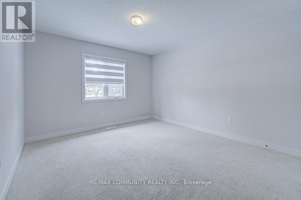 55 Tulip Crescent, Norfolk, ON - Indoor Photo Showing Other Room