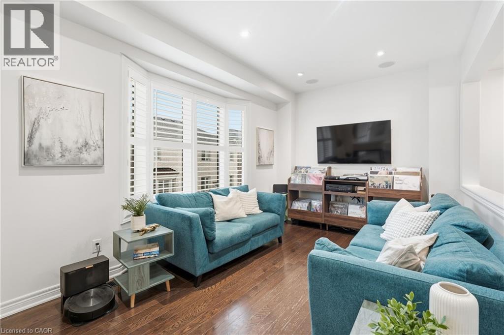 4268 Ryan Lane, Burlington, ON - Indoor Photo Showing Living Room