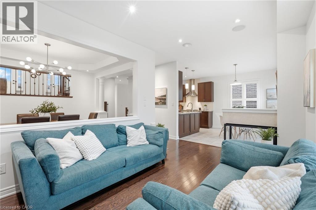 4268 Ryan Lane, Burlington, ON - Indoor Photo Showing Living Room