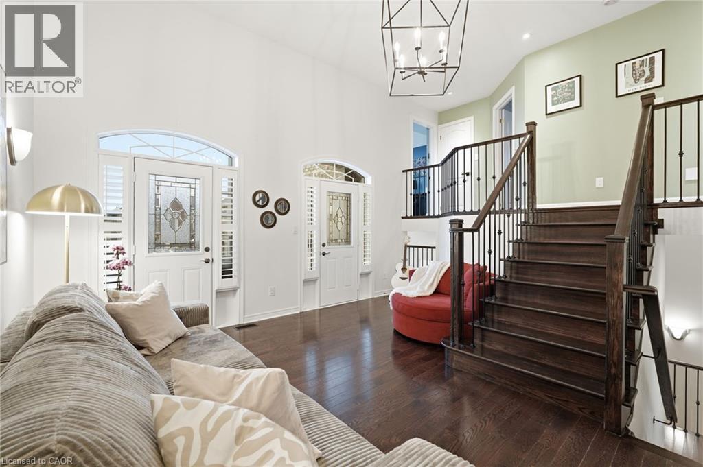 4268 Ryan Lane, Burlington, ON - Indoor Photo Showing Other Room