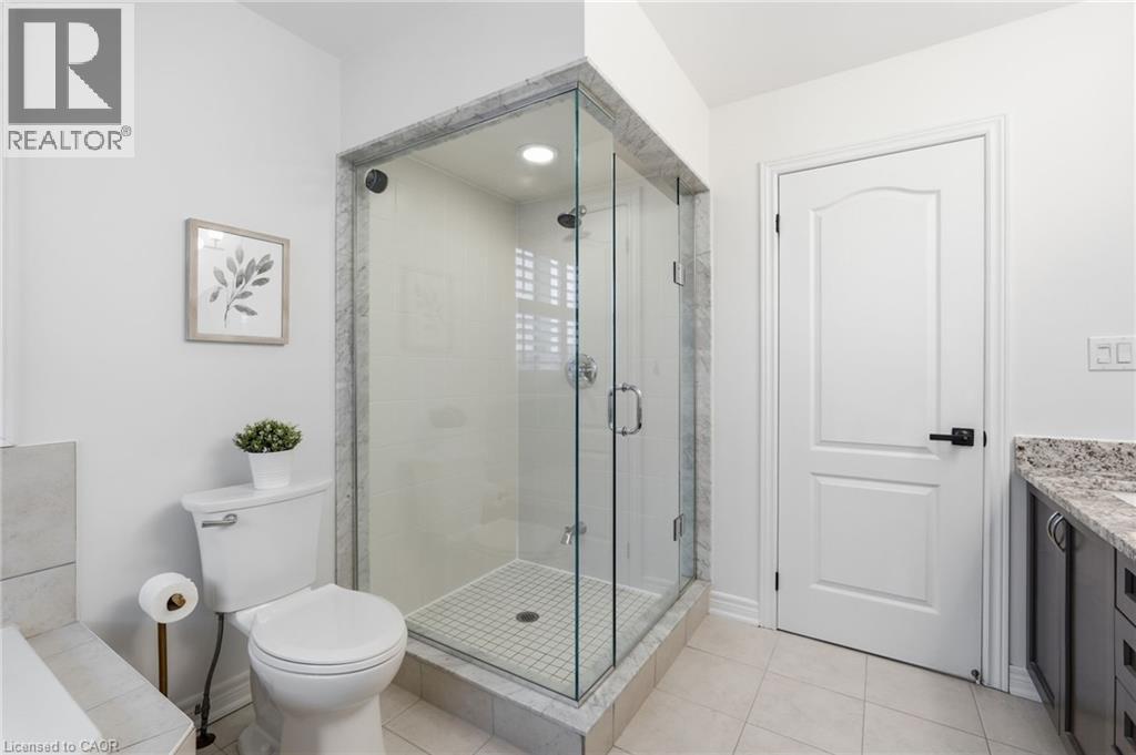 4268 Ryan Lane, Burlington, ON - Indoor Photo Showing Bathroom