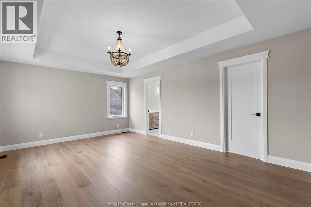 259 Joan Flood, Essex, ON - Indoor Photo Showing Other Room