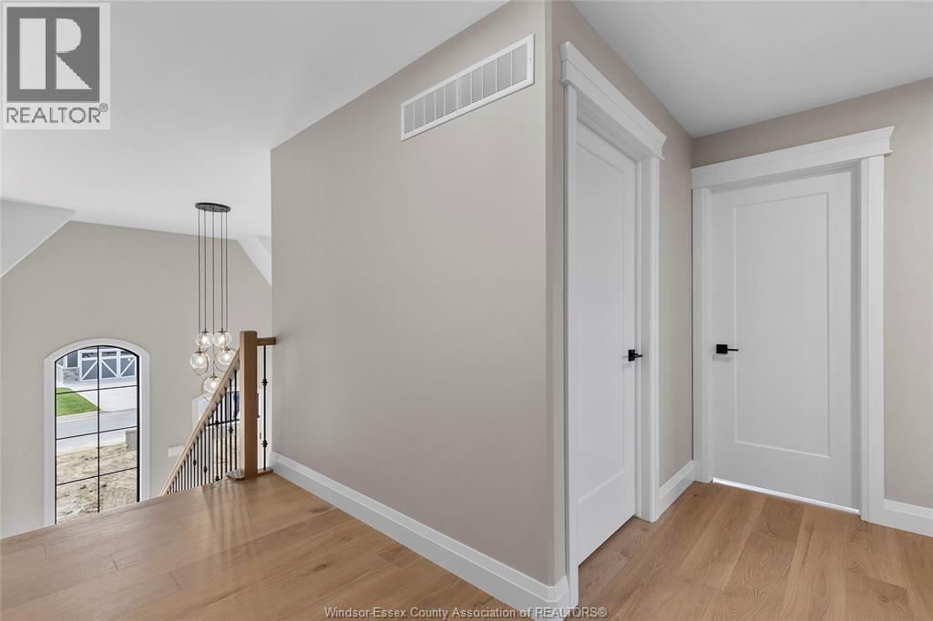 259 Joan Flood, Essex, ON - Indoor Photo Showing Other Room