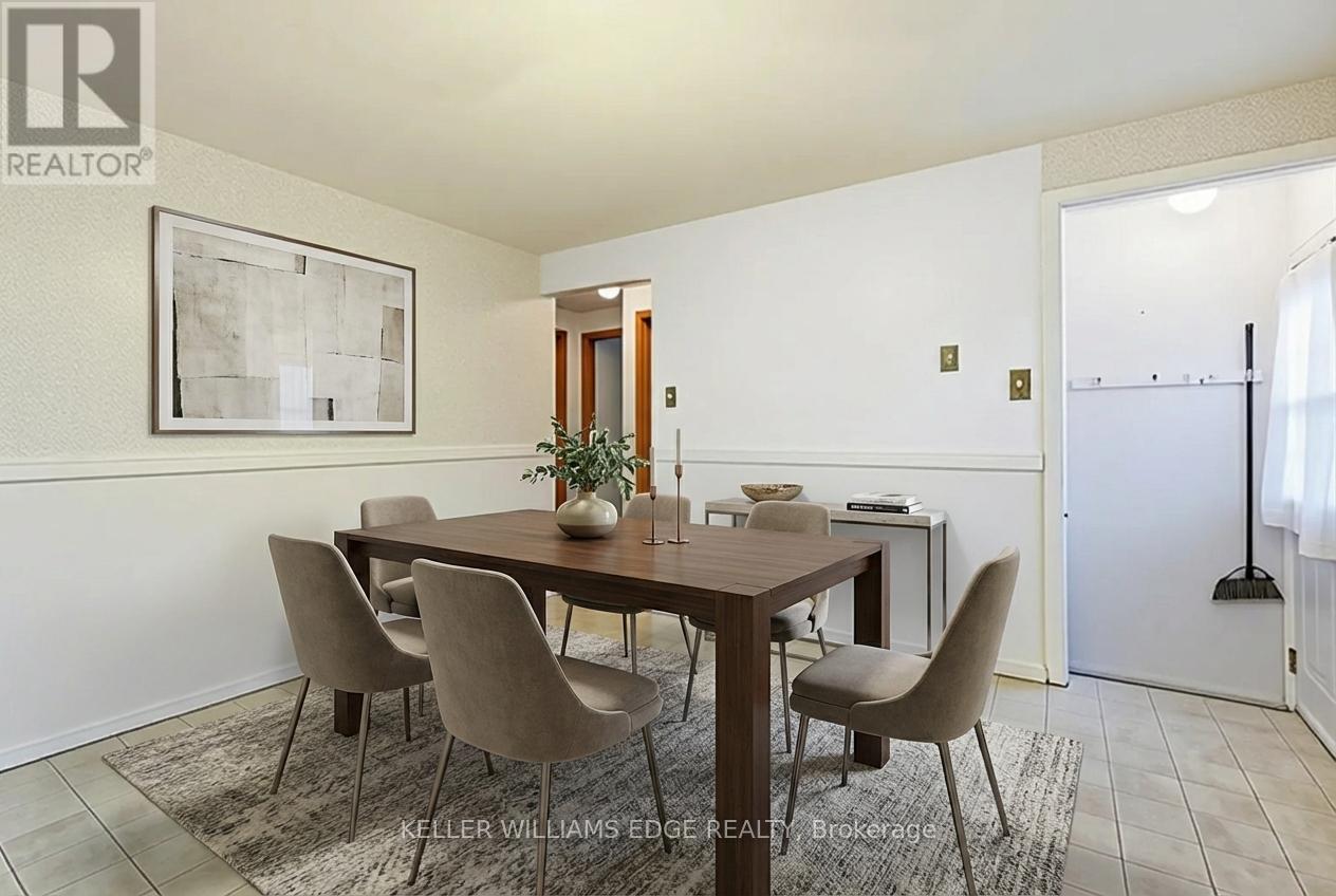 66 Geneva Crescent, Kitchener, ON - Indoor Photo Showing Dining Room